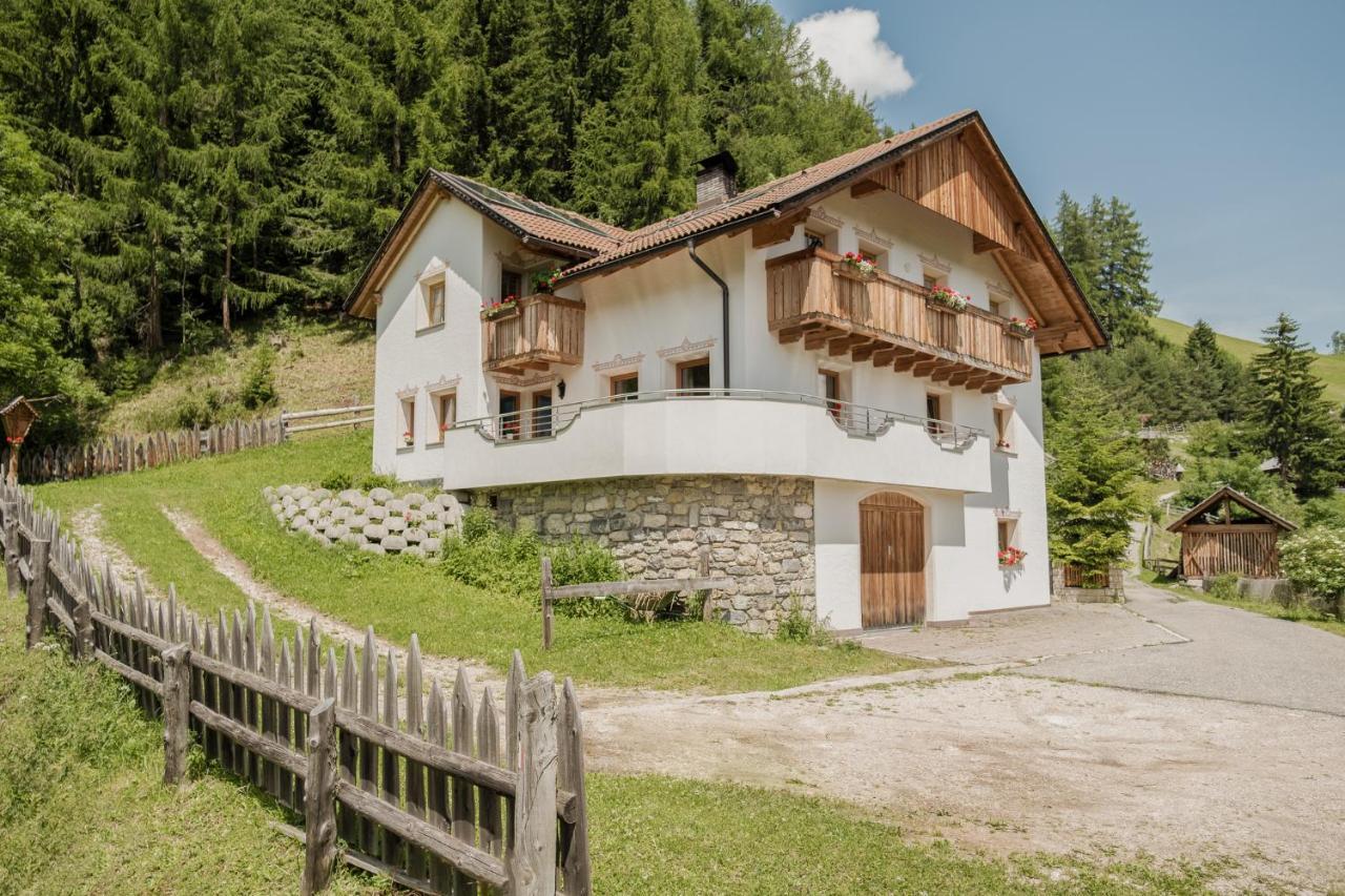 Ciasa Iachin Mountain Apartment Sankt Martin in Thurn Exterior foto